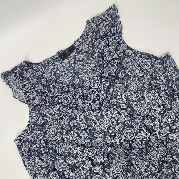 Lane Bryant Tops - NWOT Lane Bryant 22/24 Blue White Floral Ruffled Sleeveless Blouse Boho Chic